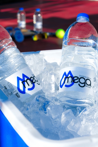 megadrizzle.ir-آب معدنی یک و نیم لیتری 1